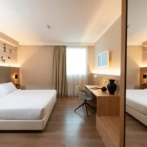 4* Hotel Neo
